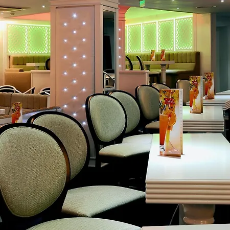 Grifid Vistamar Szálloda 4*