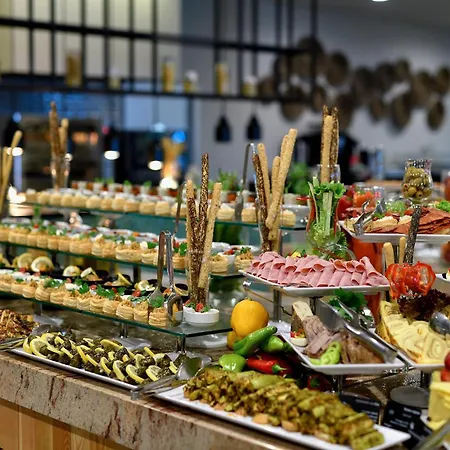 Szálloda Grifid Vistamar