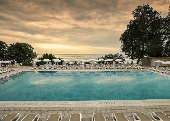 Szálloda Grifid Vistamar 4*