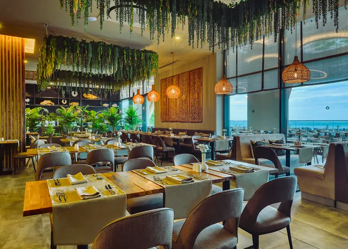 Grifid Vistamar Szálloda 4*