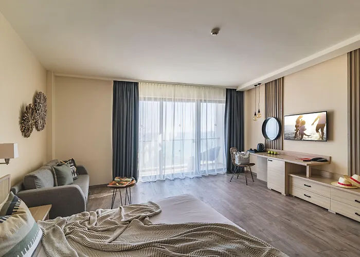 Szálloda Grifid Vistamar 4*