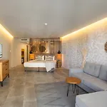 Grifid Vistamar 4* 金沙