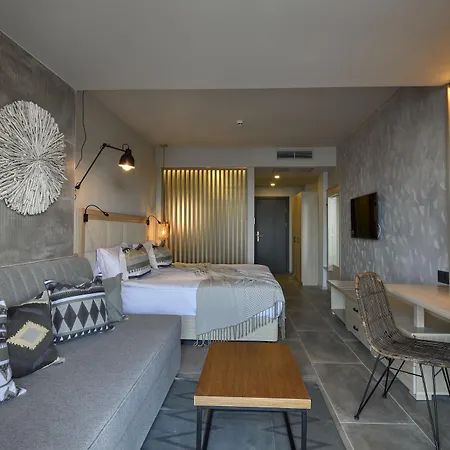 Grifid Vistamar 골든샌드